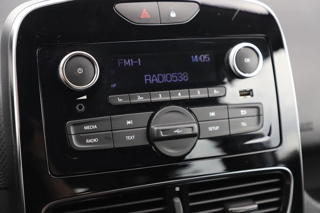 Renault Clio – foto 14
