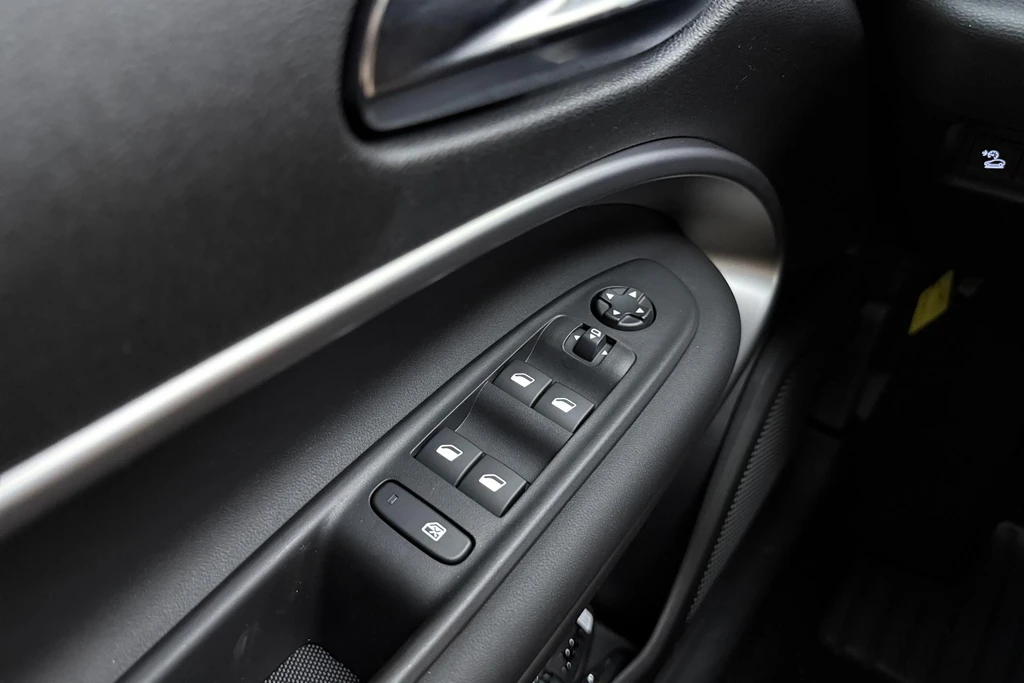 Jeep Avenger – foto 24