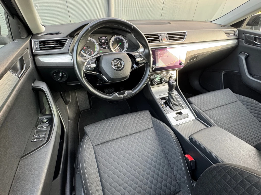 Škoda Superb – foto 26