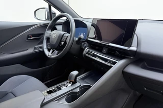 Toyota C-HR – thumbnail 16