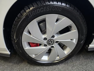 Volkswagen Golf – thumbnail 8