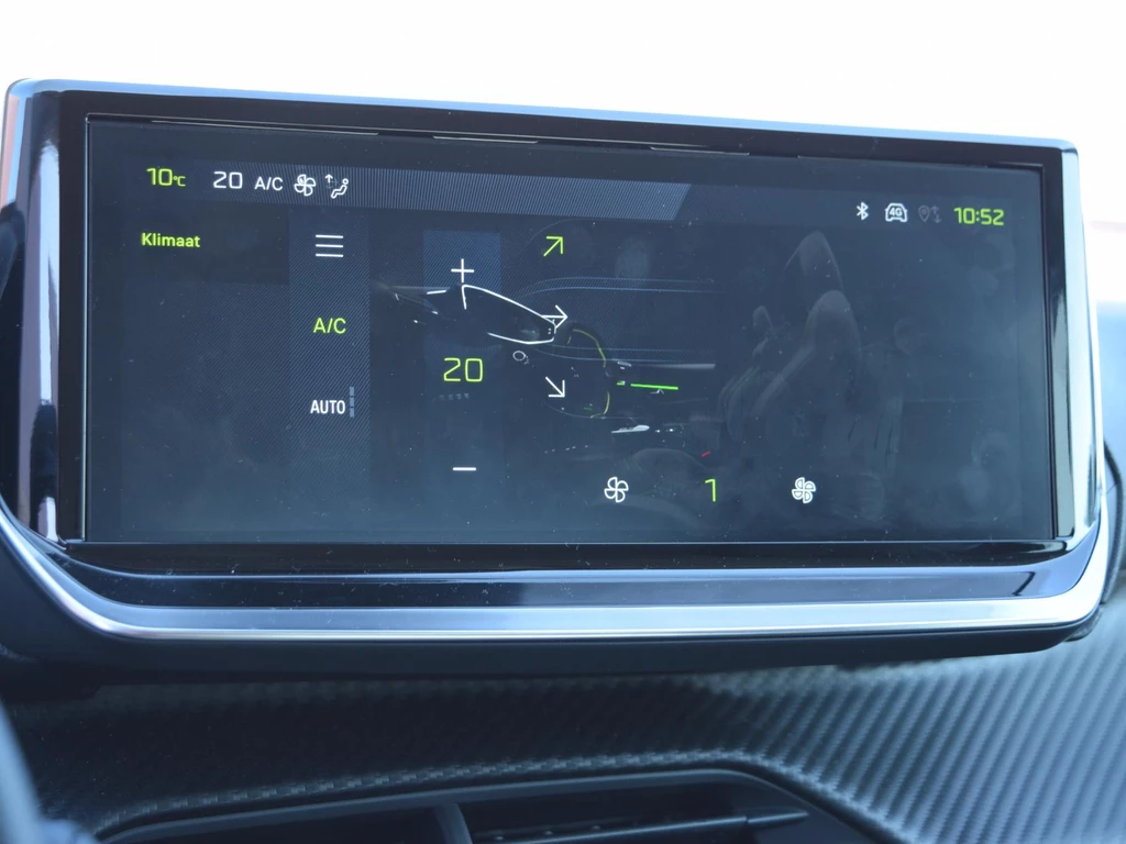 Peugeot 208 – foto 13