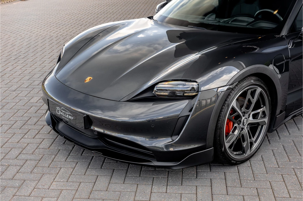 Porsche Taycan – foto 2