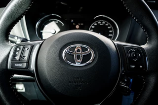 Toyota Yaris – thumbnail 15