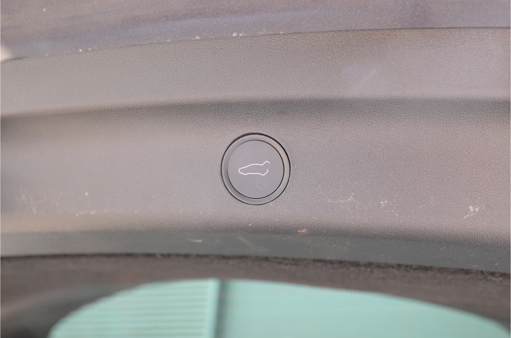 Tesla Model Y – foto 33
