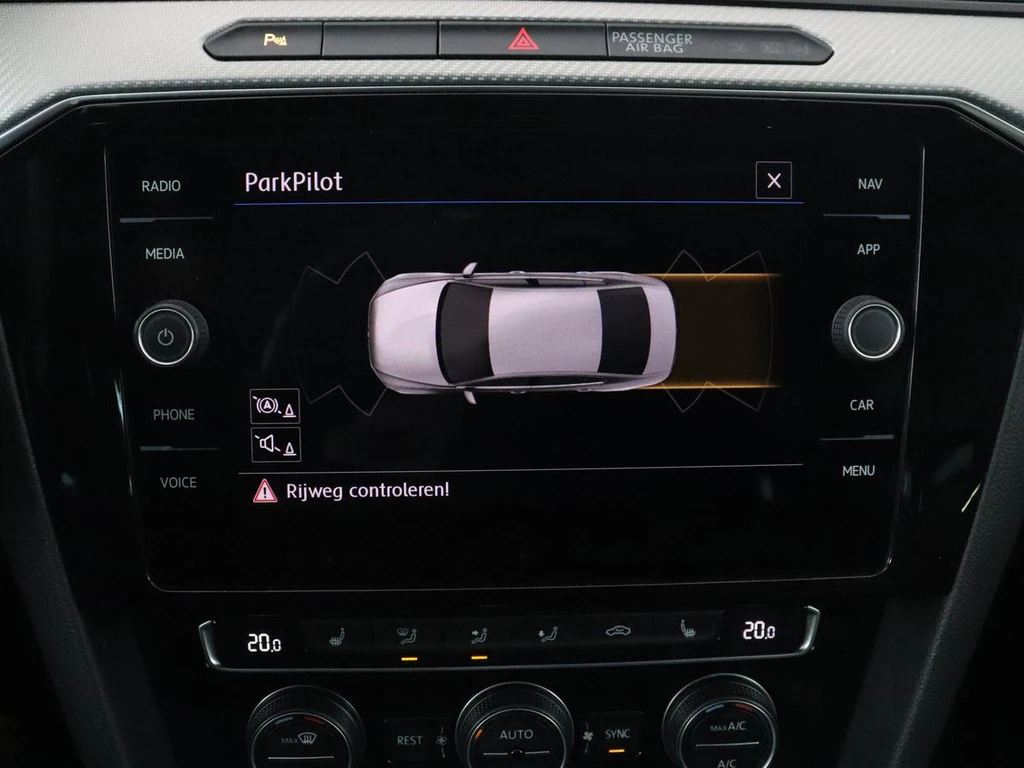 Volkswagen Passat – foto 16