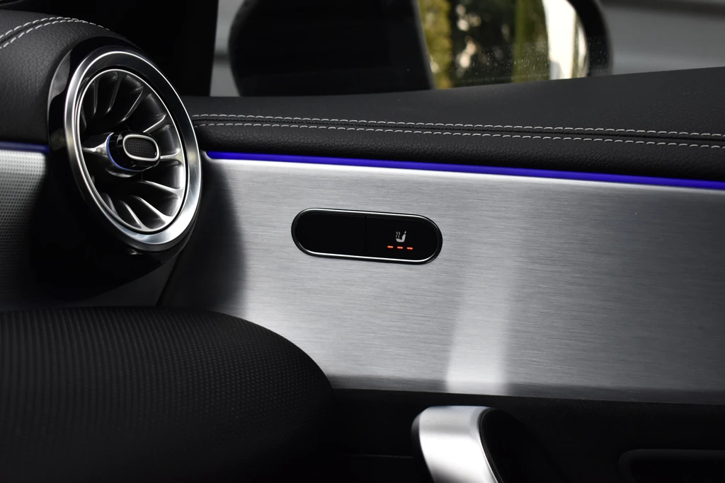 Mercedes-Benz CLA – foto 31