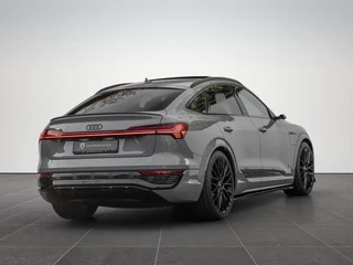 Audi Q8 Sportback e-tron – thumbnail 6