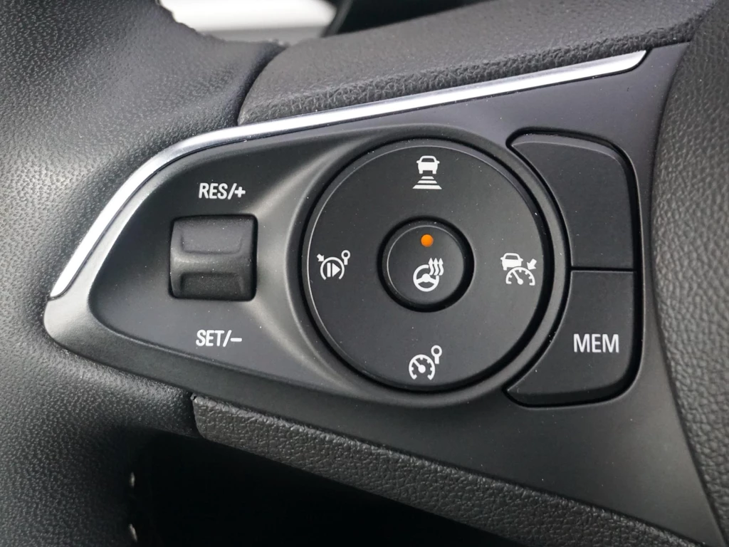 Opel Grandland – foto 17