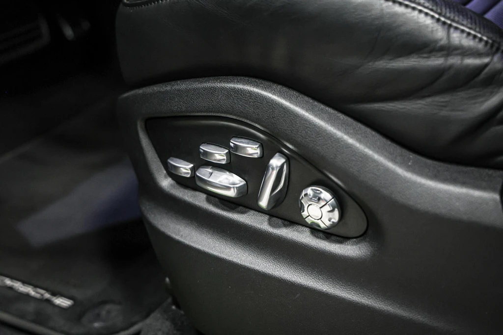 Porsche Cayenne – foto 12