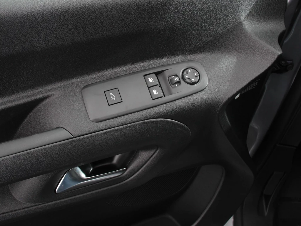 Opel Combo – foto 23