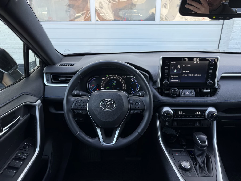 Toyota RAV4 – foto 12