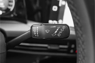 Volkswagen Golf – thumbnail 33