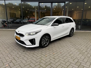 Kia Ceed – thumbnail 1