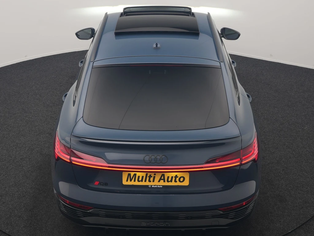 Audi Q8 Sportback e-tron – foto 6