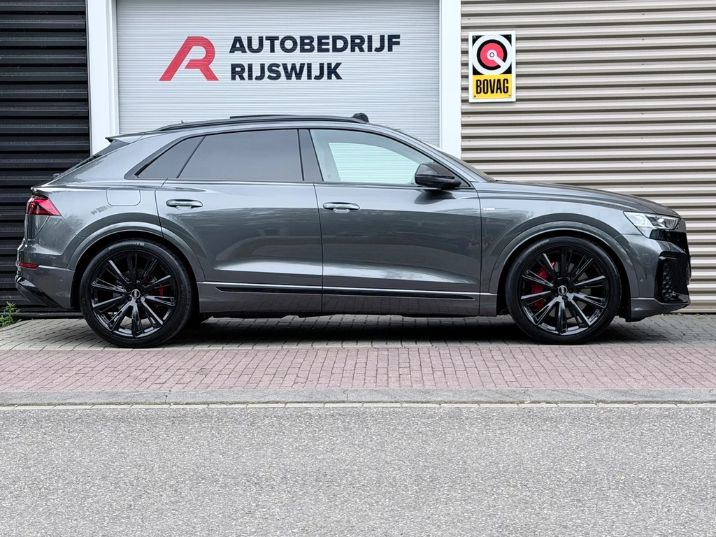 Audi Q8 – foto 7