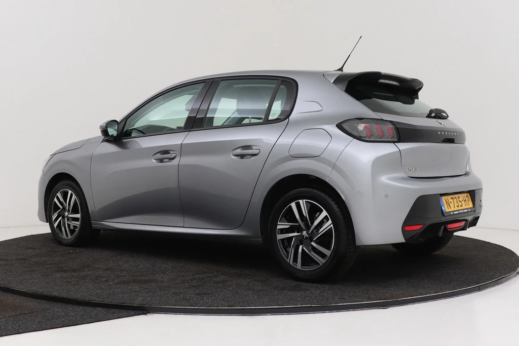 Peugeot 208 – foto 6