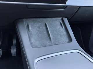 Tesla Model Y – thumbnail 29