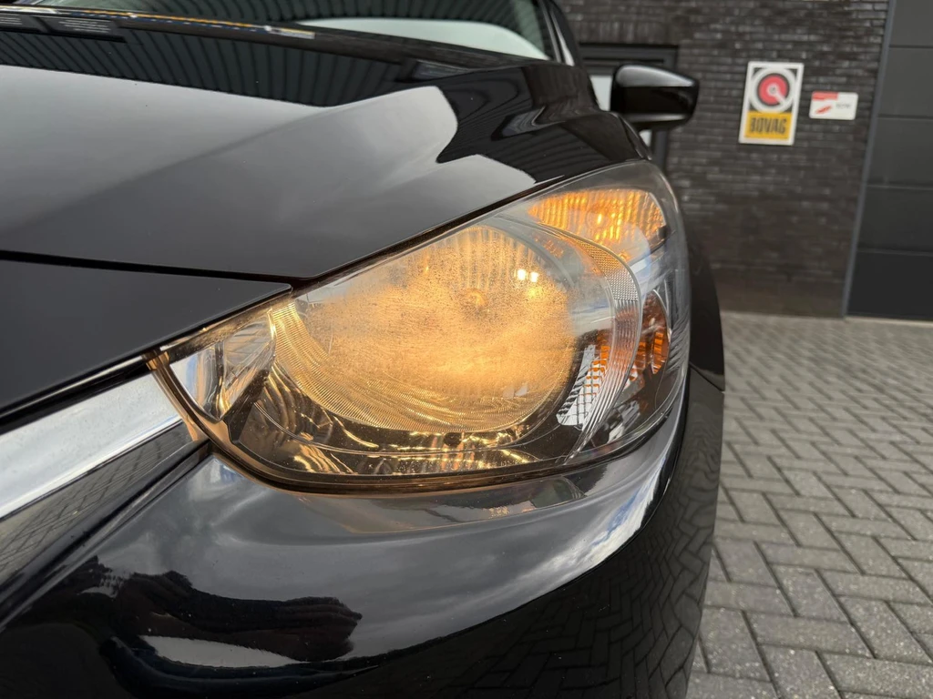 Mazda 2 – foto 13