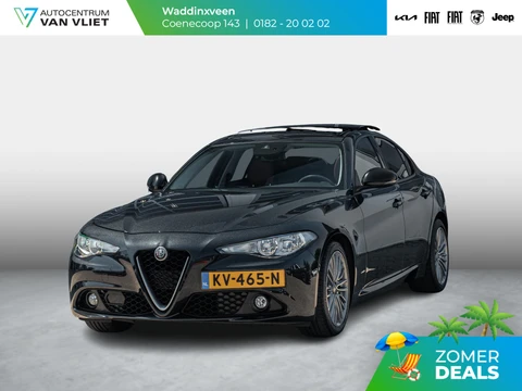 Alfa Romeo Giulia 2.0 Turbo Aut. 200pk Super | Bruin Leder | Schuif/Kanteldak | 18"