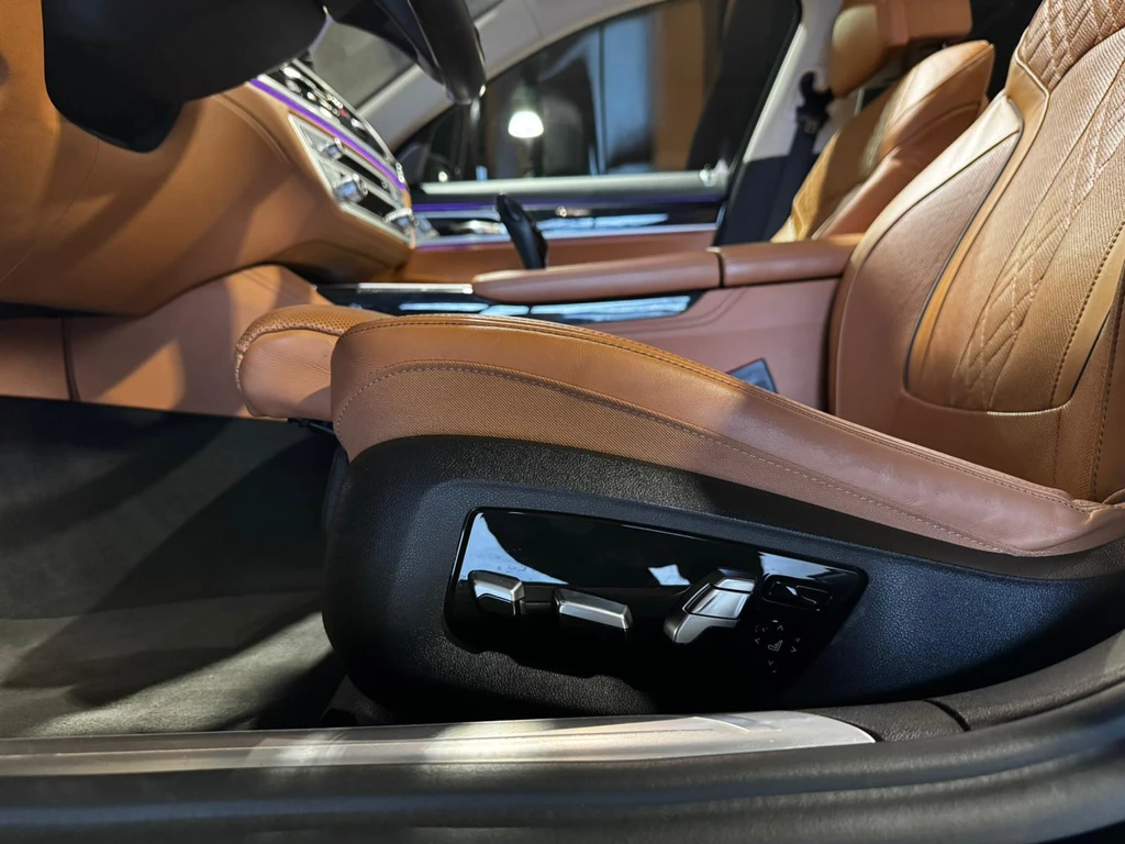 BMW 7 Serie – foto 35