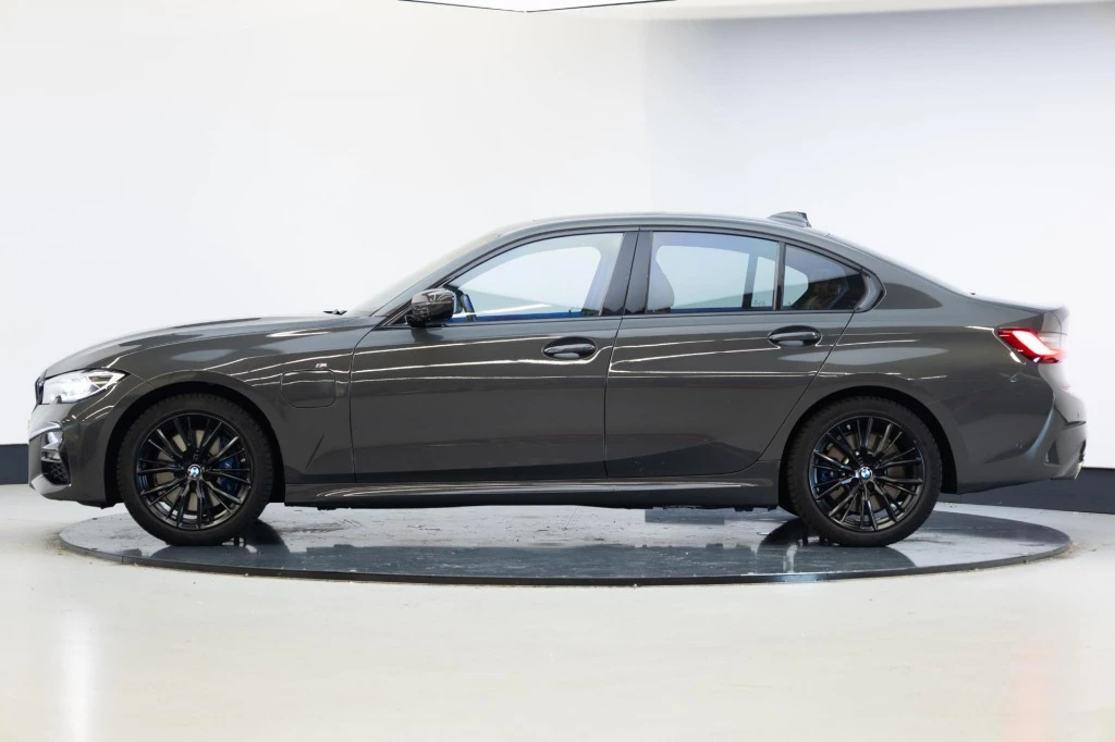 BMW 3 Serie – foto 2