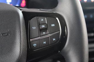 Ford Tourneo Custom – thumbnail 26
