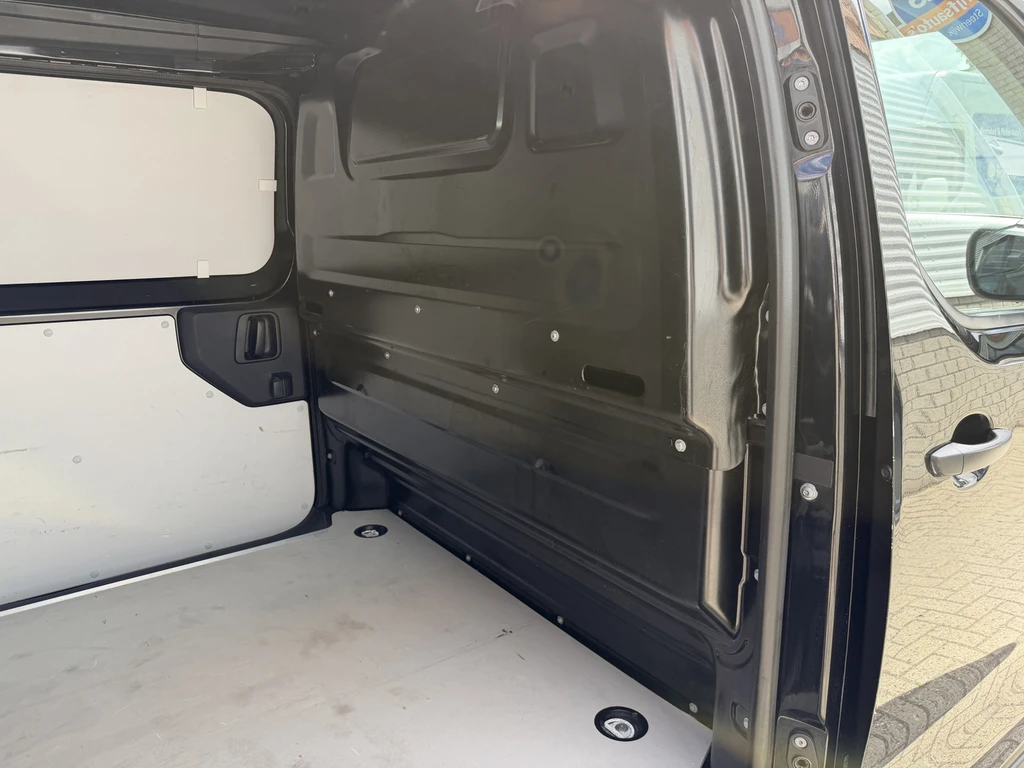 Opel Vivaro – foto 18