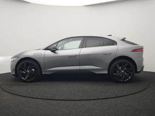 Jaguar I-PACE – thumbnail 3