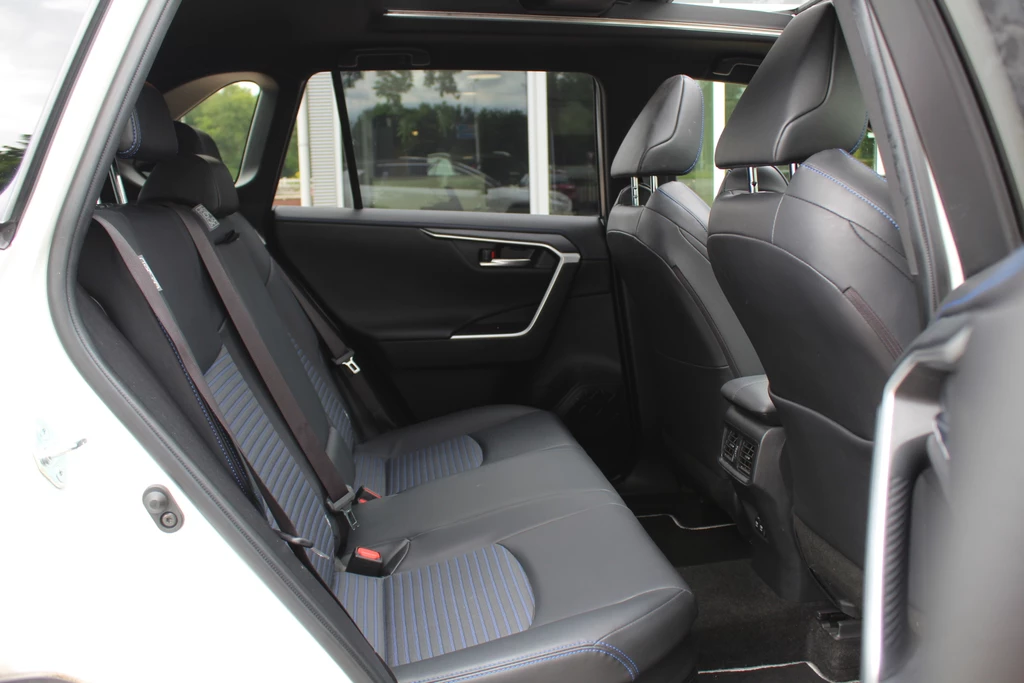 Toyota RAV4 – foto 14