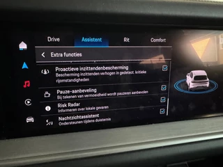 Porsche Cayenne – thumbnail 43