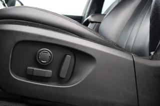 Land Rover Discovery Sport – thumbnail 16