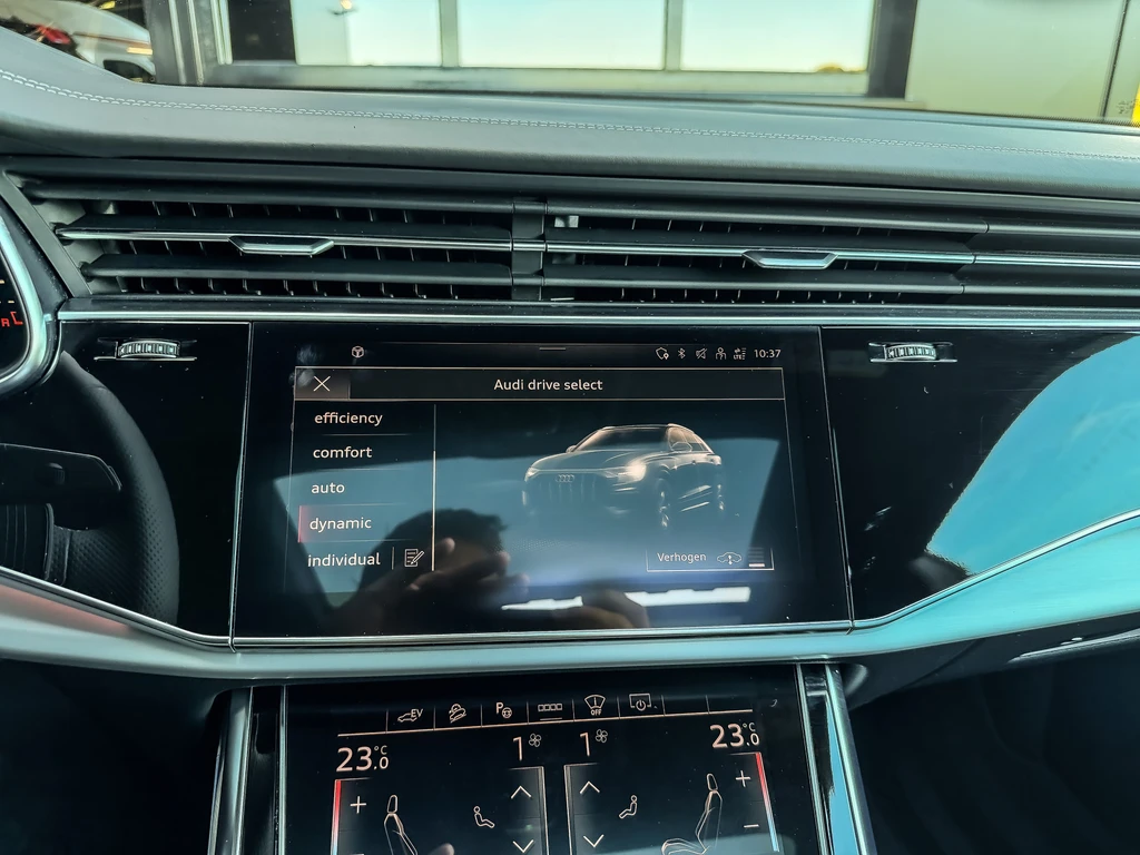 Audi Q8 – foto 26