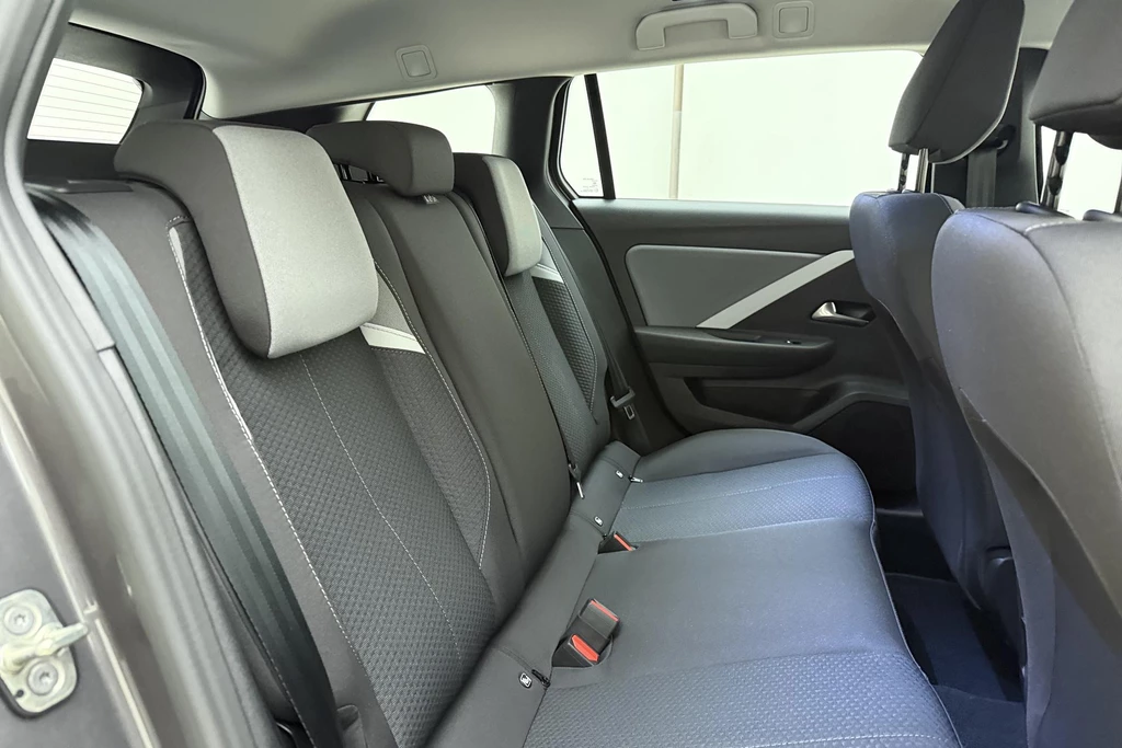 Opel Astra – foto 13