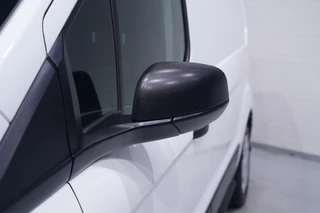 Ford Transit Connect – thumbnail 17