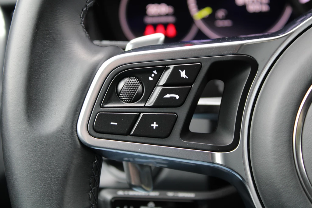 Porsche Cayenne – foto 30