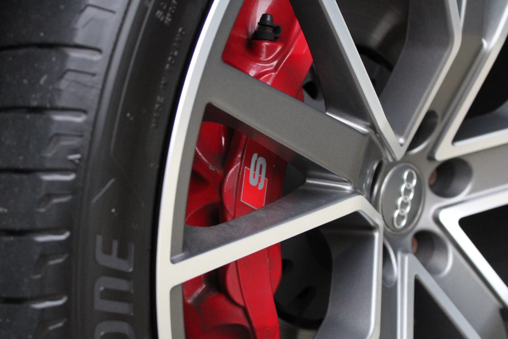 Audi SQ7 – foto 18
