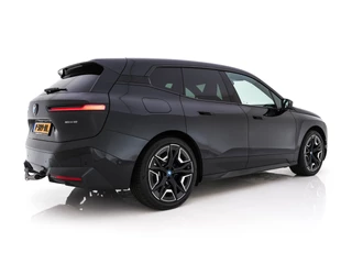 BMW iX – thumbnail 4