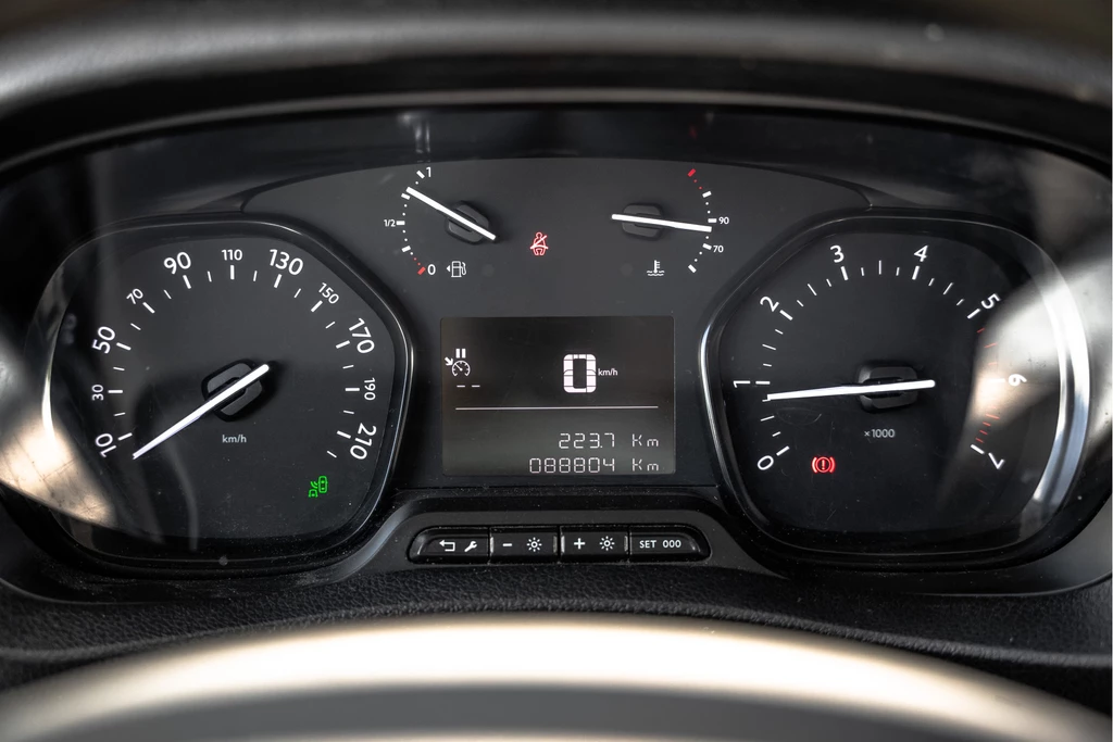 Opel Vivaro – foto 18