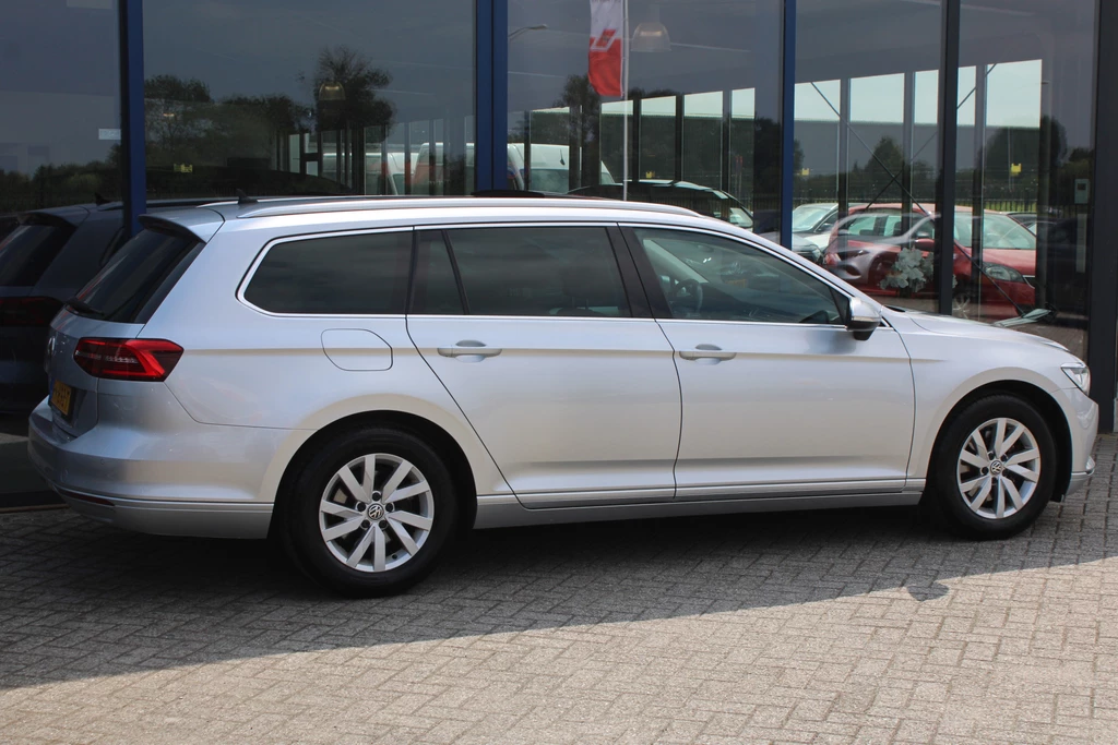 Volkswagen Passat – foto 9