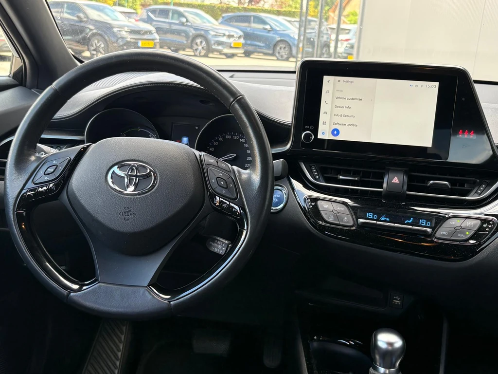 Toyota C-HR – foto 14