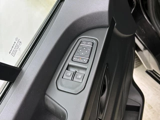 Renault Trafic – thumbnail 27