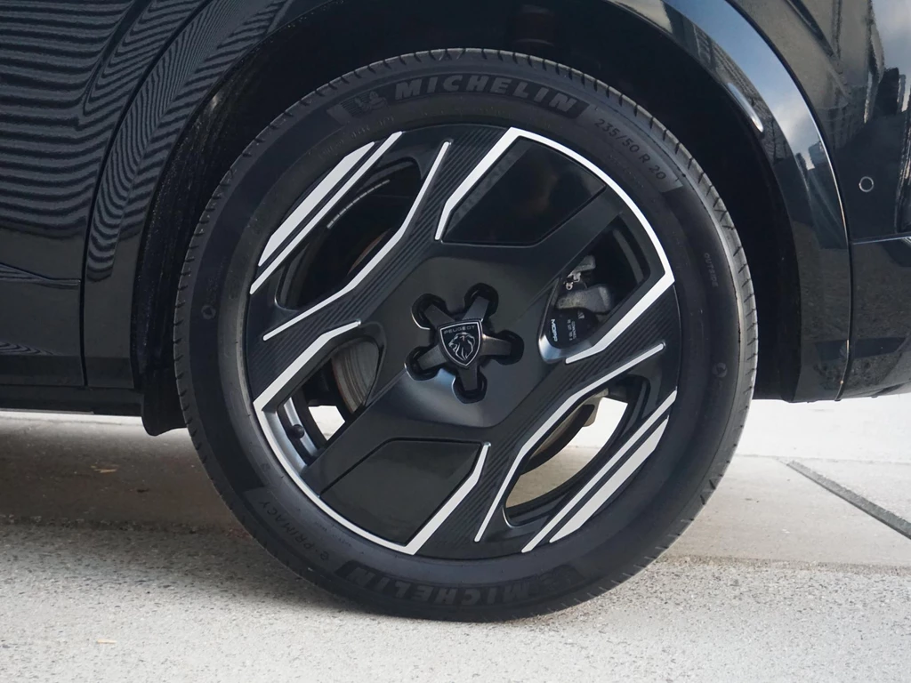 Peugeot e-3008 – foto 7