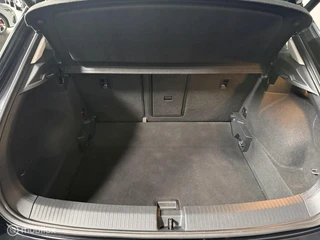 Volkswagen T-Roc – thumbnail 32