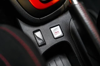 Renault Clio – thumbnail 19