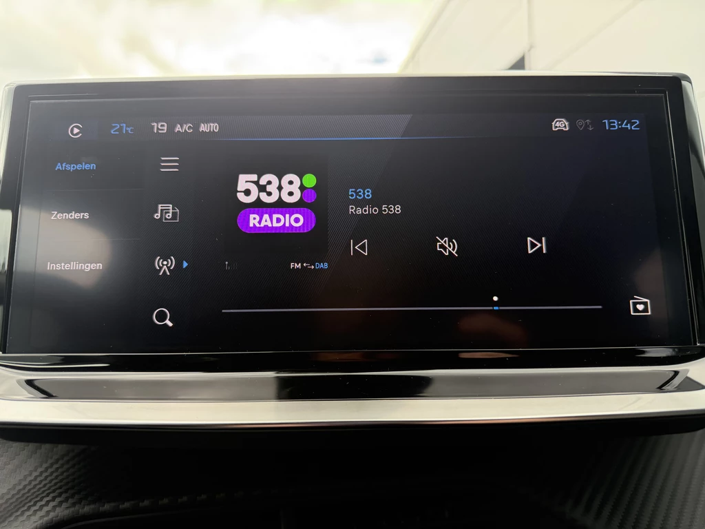 Peugeot 208 – foto 26