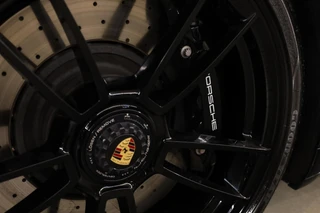 Porsche 911 – thumbnail 34