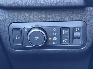 Ford Kuga – thumbnail 21