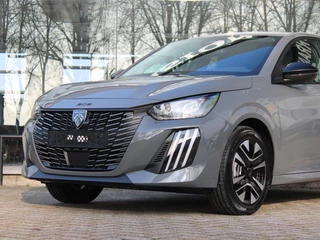 Peugeot 208 – thumbnail 2