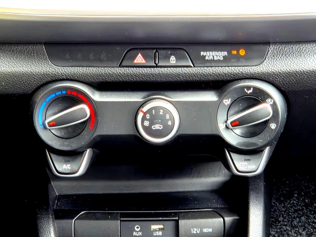 Kia Stonic – foto 34